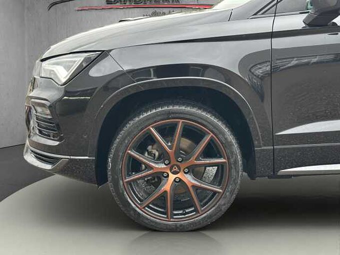 CUPRA Ateca 2.0 TSI 4Drive // 5 J Garantie/AHK/Navi /elektr. Heckklappe
