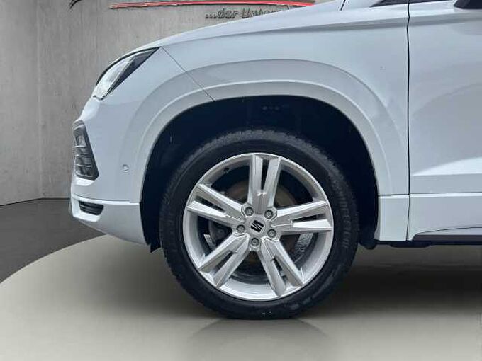 SEAT Ateca 2.0 TDI FR //5 J. Garantie /Navi/Sitzheizung/Kamera /elektr.Heckklappe