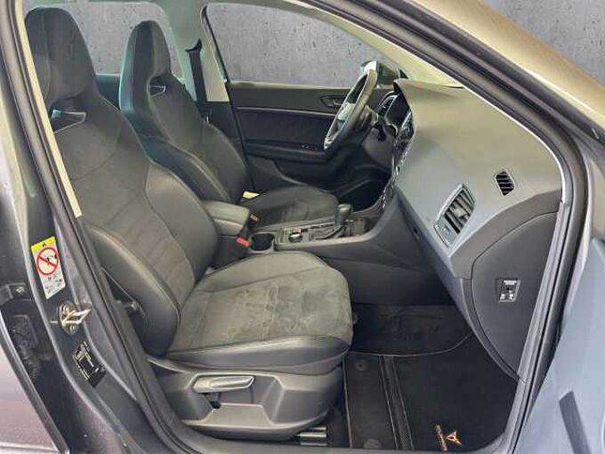 CUPRA Ateca 2.0 TSI 4Drive // 5 J Garantie/AHK/Navi /elektr. Heckklappe