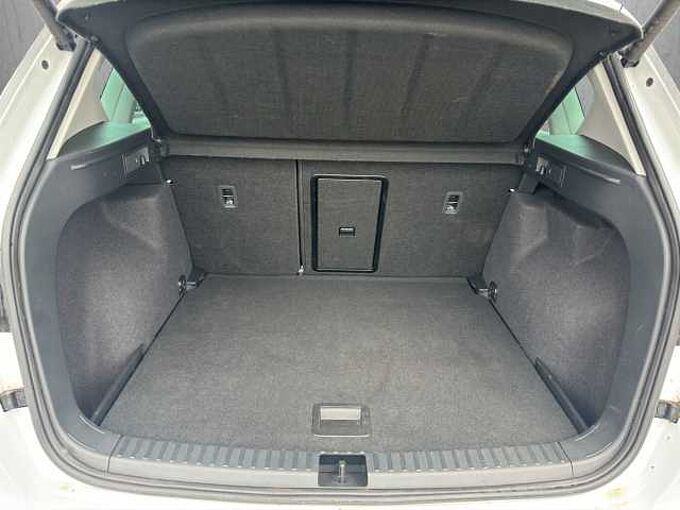 SEAT Ateca 1.5 TSI FR  //5 J. Garantie /Navi/Sitzheizung/Kamera /elektr.Heckklappe