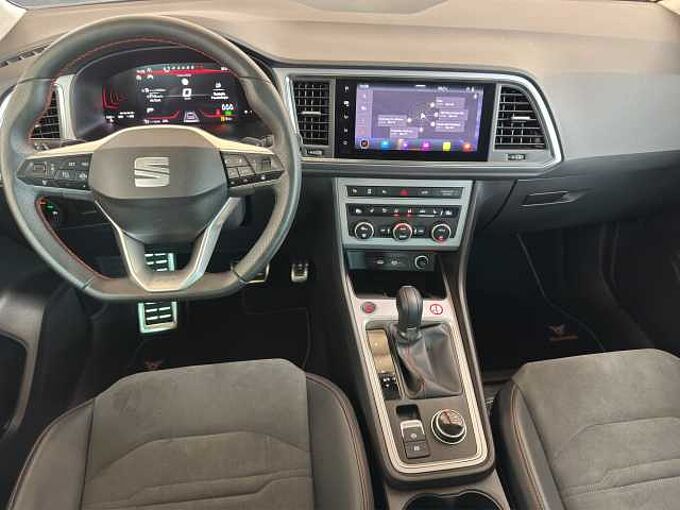 SEAT Ateca FR TSI   //5 J. Garantie /Navi/Sitzheizung/Kamera /elektr.Heckklappe