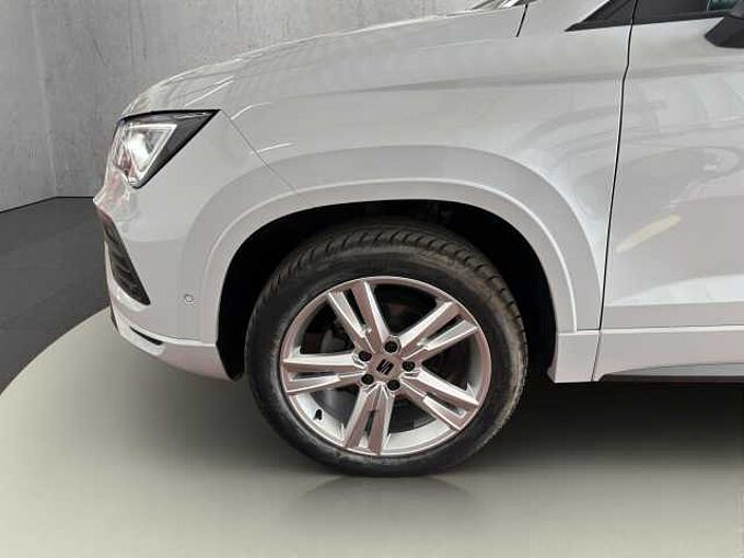 SEAT Ateca FR TSI   //5 J. Garantie /Navi/Sitzheizung/Kamera /elektr.Heckklappe