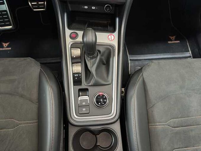 CUPRA Ateca 2.0 TSI 4Drive // 5 J Garantie/AHK/Navi /elektr. Heckklappe