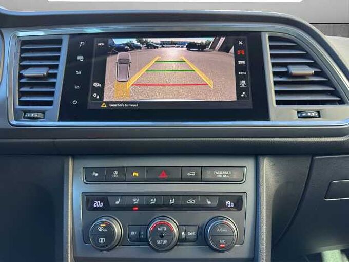CUPRA Ateca 2.0 TSI 4Drive // 5 J Garantie/AHK/Navi /elektr. Heckklappe
