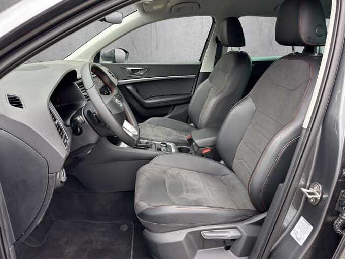 SEAT Ateca 1.5 TSI FR  //5 J. Garantie /Navi/Sitzheizung/Kamera /elektr.Heckklappe