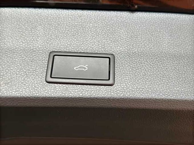 CUPRA Ateca 2.0 TSI 4Drive // 5 J Garantie/AHK/Navi /elektr. Heckklappe