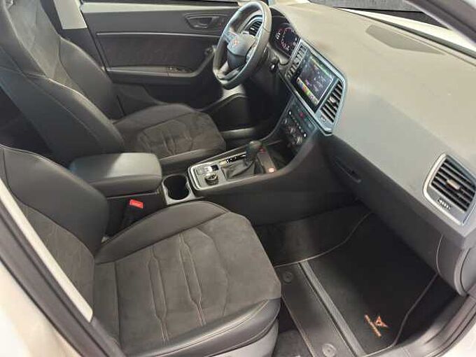CUPRA Ateca 2.0 TSI 4Drive // 5 J Garantie/AHK/Navi /elektr. Heckklappe