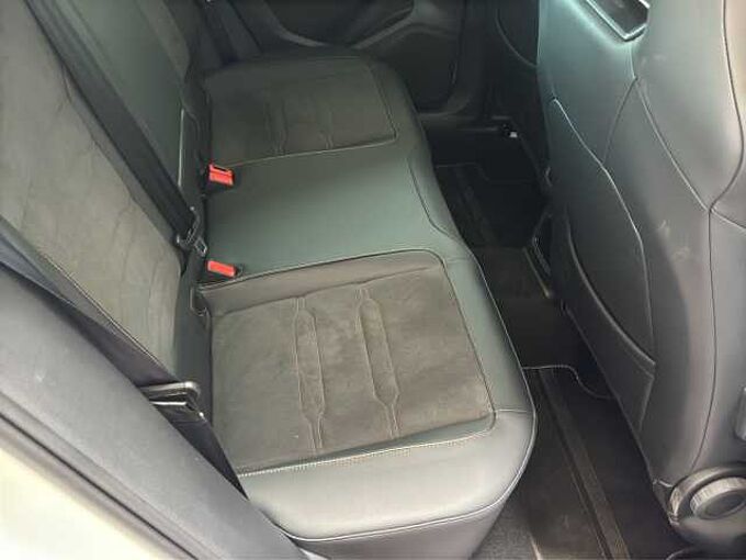CUPRA Ateca 2.0 TSI 4Drive // 5 J Garantie/AHK/Navi /elektr. Heckklappe