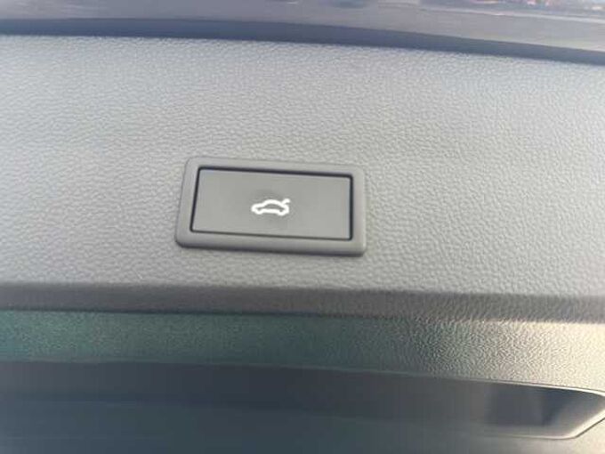 CUPRA Ateca 2.0 TSI 4Drive // 5 J Garantie/AHK/Navi /elektr. Heckklappe