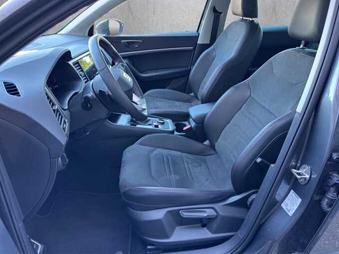 SEAT Ateca 2.0 TDI FR //5 J. Garantie /Navi/Sitzheizung/Kamera /elektr.Heckklappe