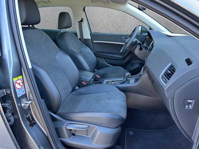 SEAT Ateca 2.0 TDI FR //5 J. Garantie /Navi/Sitzheizung/Kamera /elektr.Heckklappe