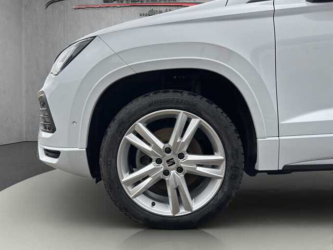 SEAT Ateca 2.0 TDI  FR //5 J. Garantie /Navi/Sitzheizung/Kamera /elektr.Heckklappe
