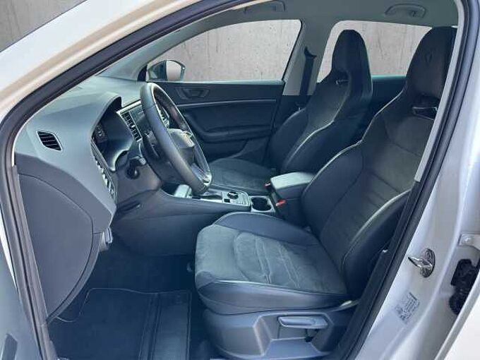 CUPRA Ateca 2.0 TSI 4Drive // 5 J Garantie/AHK/Navi /elektr. Heckklappe