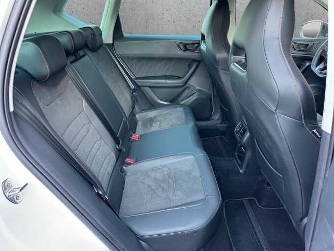 CUPRA Ateca 2.0 TSI 4Drive // 5 J Garantie/AHK/Navi /elektr. Heckklappe