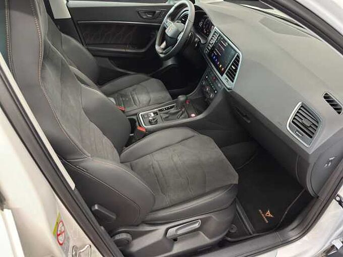 CUPRA Ateca 2.0 TSI 4Drive // 5 J Garantie/AHK/Navi /elektr. Heckklappe