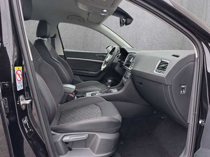 SEAT Ateca TSI FR / 3.J. Garantie /Navi / SHZ