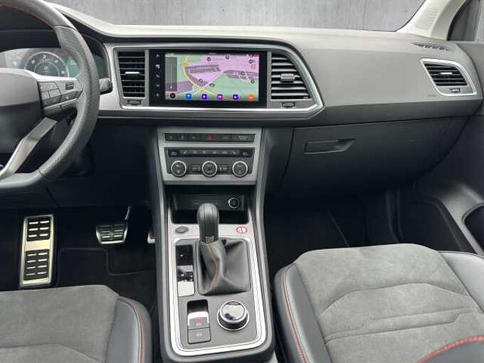 SEAT Ateca 2.0 TDI FR //5 J. Garantie /Navi/Sitzheizung/Kamera /elektr.Heckklappe