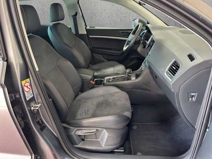 SEAT Ateca 1.5 TSI FR  //5 J. Garantie /Navi/Sitzheizung/Kamera /elektr.Heckklappe