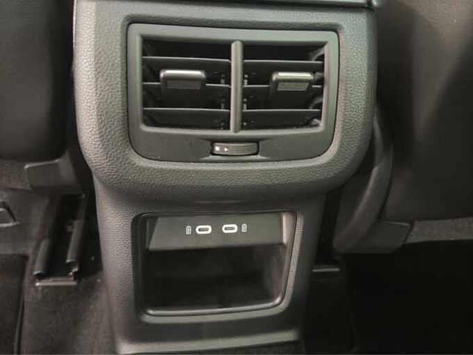 SEAT Ateca 1.5 TSI FR  //5 J. Garantie /Navi/Sitzheizung/Kamera /elektr.Heckklappe