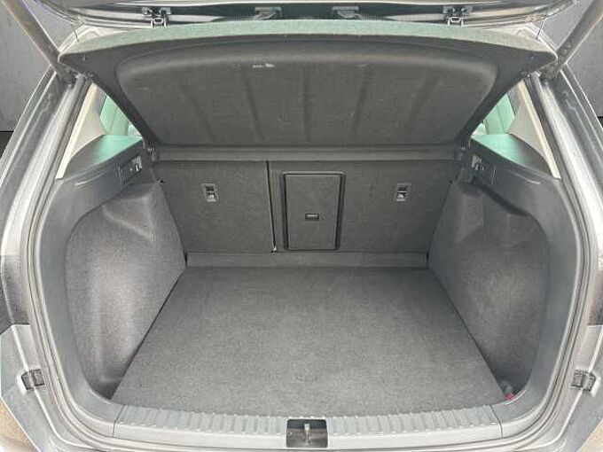CUPRA Ateca 2.0 TSI 4Drive // 5 J Garantie/AHK/Navi /elektr. Heckklappe