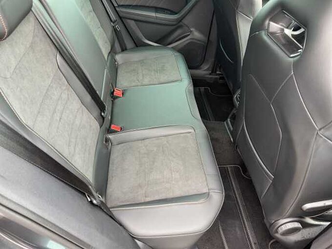 CUPRA Ateca 2.0 TSI 4Drive // 5 J Garantie/AHK/Navi /elektr. Heckklappe