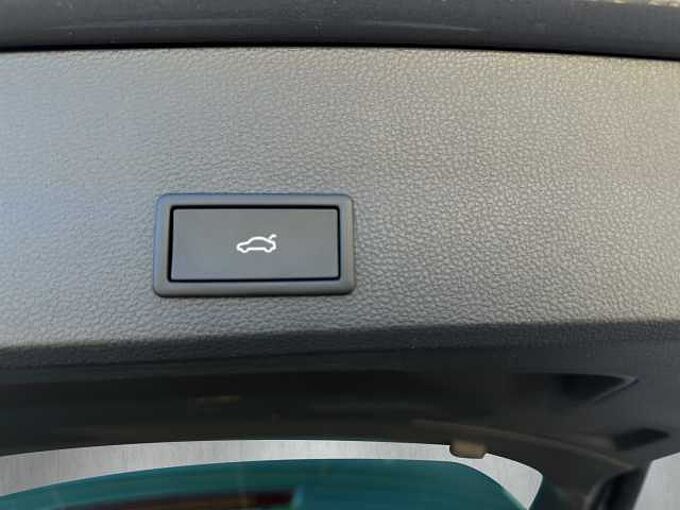 CUPRA Ateca 2.0 TSI 4Drive // 5 J Garantie/AHK/Navi /elektr. Heckklappe