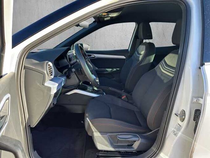 SEAT Arona  FR Dach Schwarz/Kamera