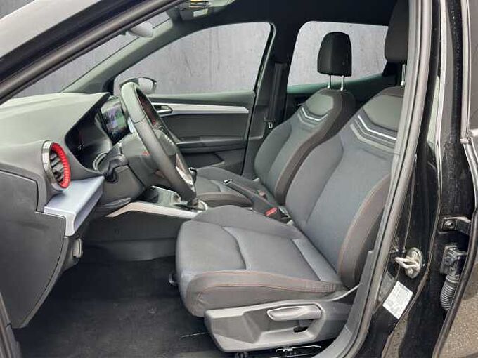 SEAT Arona 1.0 TSI FR Spurhalteassistent///Dachreling
