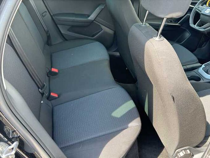 SEAT Arona 1.0 TSI Style // Navi / LED/ Sitzheizung