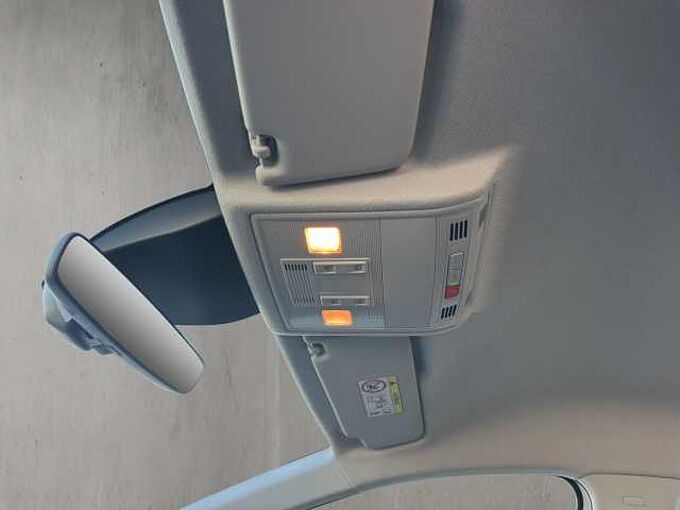 SEAT Ibiza 1.0 TSI //PDC/LED/Sitzheizung /Full LINK