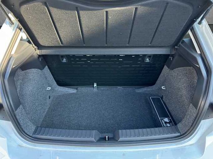 SEAT Ibiza 1.0 TSI //PDC/LED/Sitzheizung /Full LINK