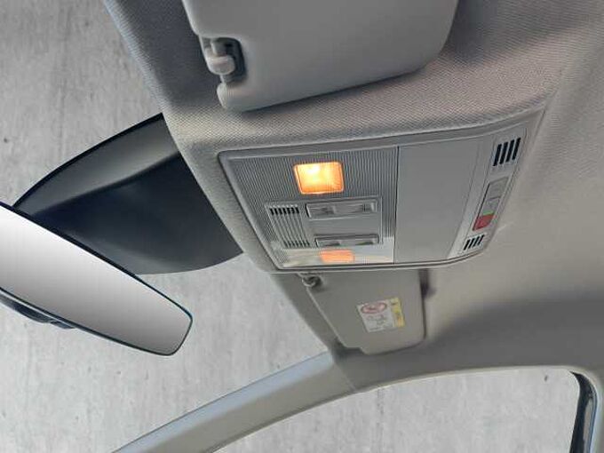 SEAT Ibiza 1.0 TSI //PDC/LED/Sitzheizung /Full LINK