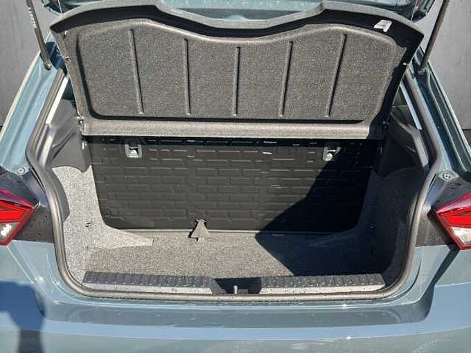 SEAT Ibiza 1.0 TSI //PDC/LED/Sitzheizung /Full LINK