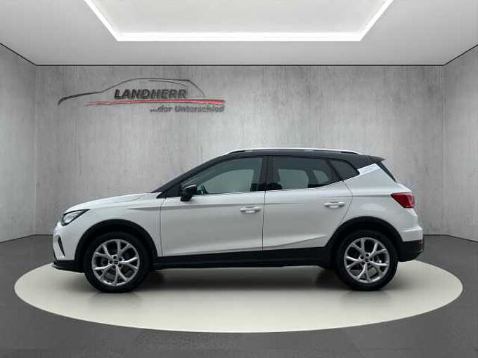 SEAT Arona 1.0 TSI FR LED/Navi/SHZ