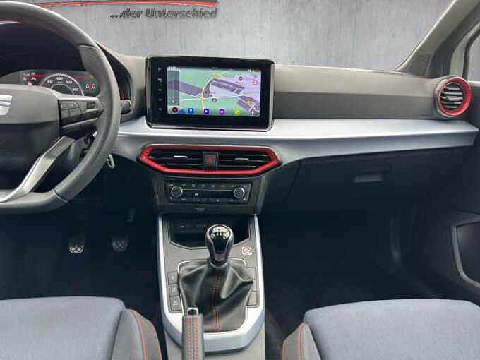 SEAT Arona 1.0 TSI FR LED/Navi/SHZ