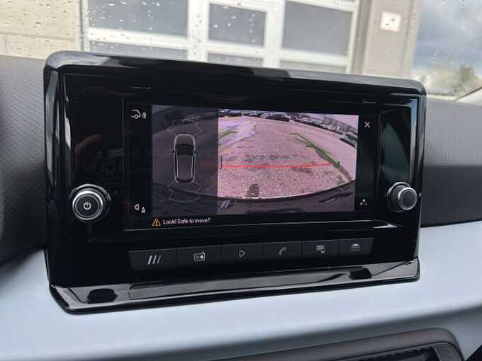 SEAT Ibiza TSI   //5 Jahre Garantie /Kamera/ Sitzheizung/ Full LINK