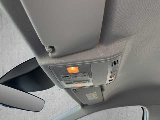 SEAT Ibiza 1.0 TSI  //PDC/LED/Sitzheizung /Full LINK