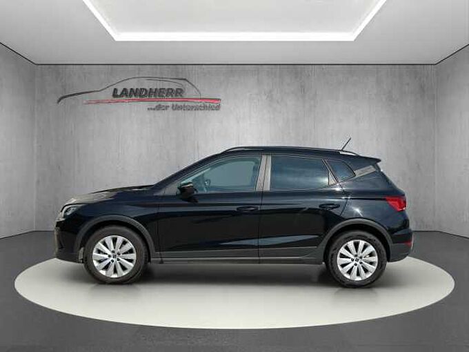 SEAT Arona 1.0 TSI Style // Navi / LED/ Sitzheizung