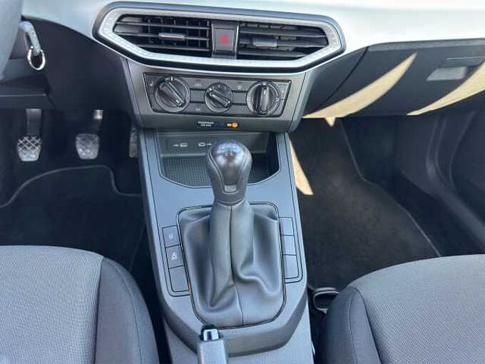 SEAT Ibiza 1.0 TSI //5 Jahre Garantie //PDC/LED /Sitzheizung