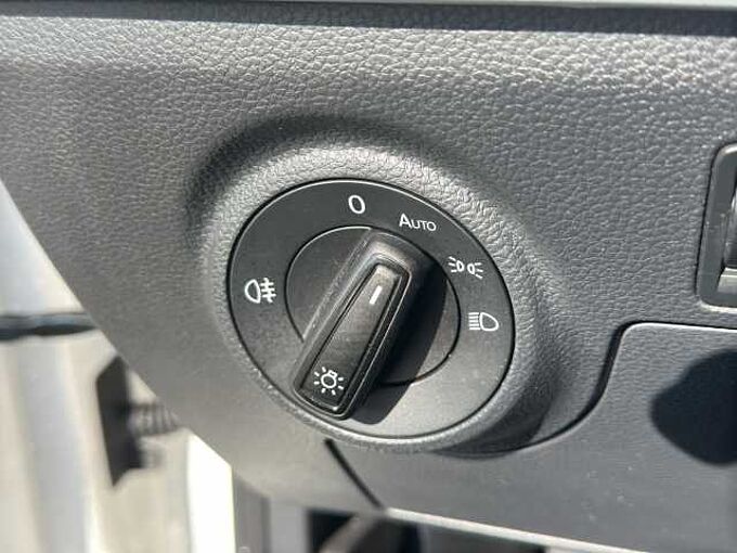 SEAT Arona 1.0 TSi Style  //5 Jahre Garantie/Kamera/LED 