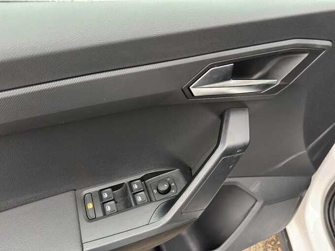 SEAT Arona 1.0 TSi Style //5 Jahre Garantie/Kamera/LED