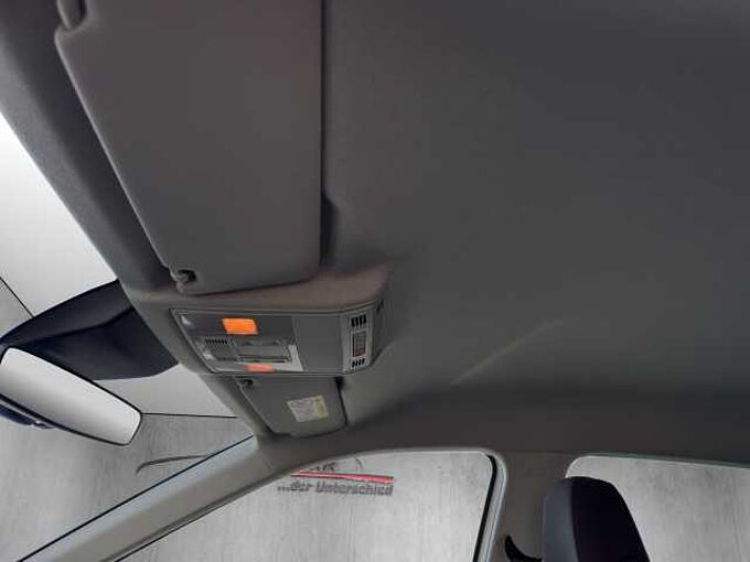 SEAT Arona 1.0 TSI Style // Navi / LED/ Sitzheizung 