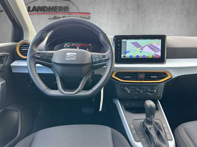 SEAT Arona 1.0 TSI Style // Navi / LED/ Sitzheizung 