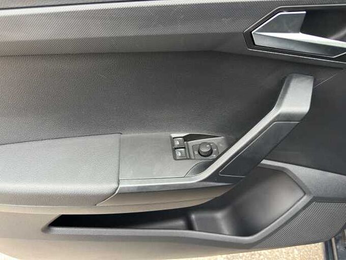 SEAT Ibiza 1.0 Style LED/Navi/Alu....