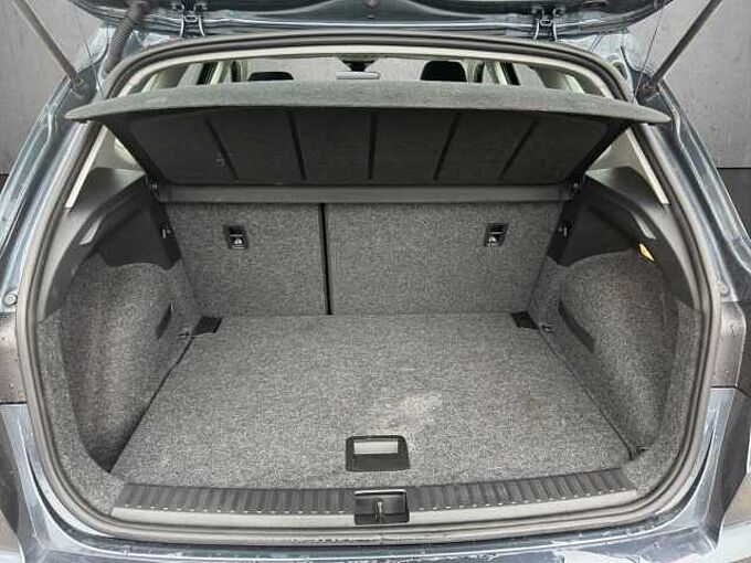 SEAT Arona TSI  / 5.Jahre Garantie /PDC