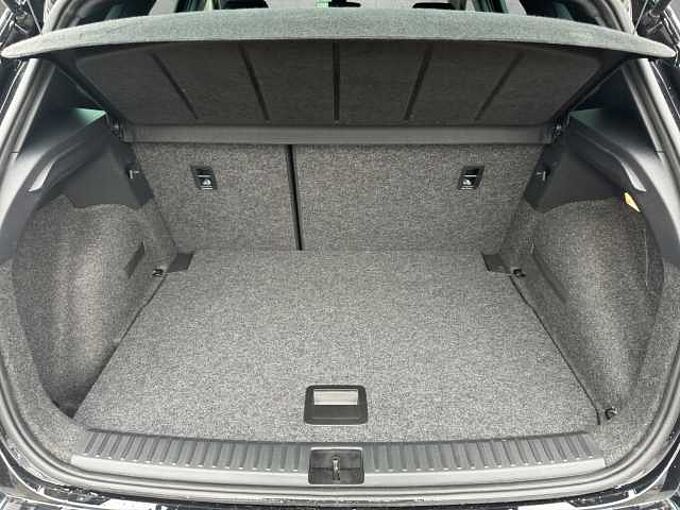 SEAT Arona 1.0 TSI FR Navi/SHZ/PDC