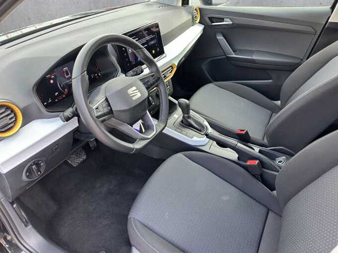 SEAT Arona 1.0 TSI Style // Navi / LED/ Sitzheizung