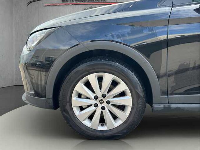 SEAT Arona 1.0 TSI Style // Navi / LED/ Sitzheizung