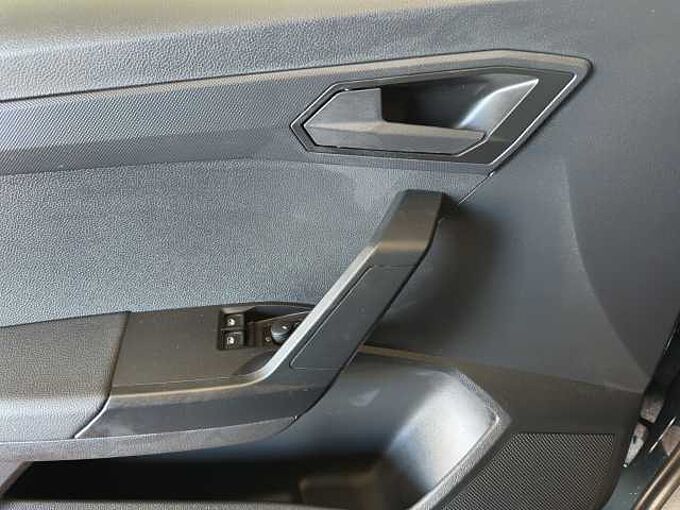 SEAT Ibiza 1.0 TSI  //5 Jahre Garantie //PDC/LED /Sitzheizung