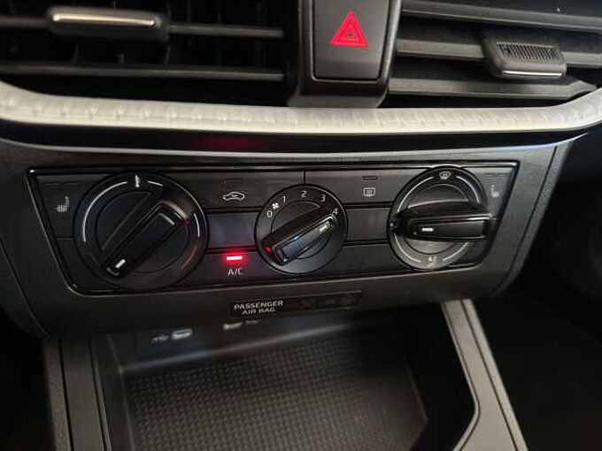 SEAT Ibiza 1.0 TSI  //5 Jahre Garantie //PDC/LED /Sitzheizung